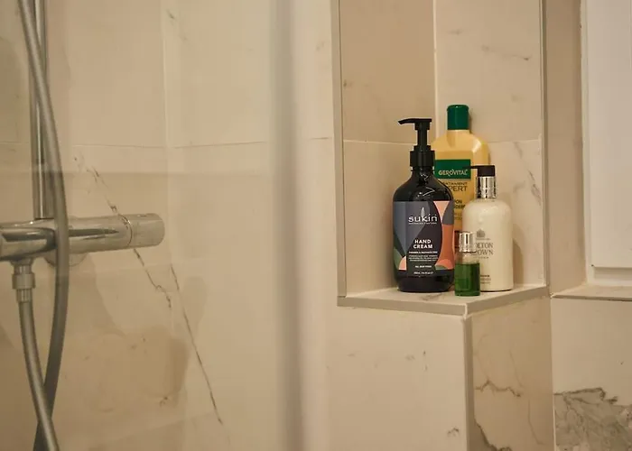 Ultracentral Two In *